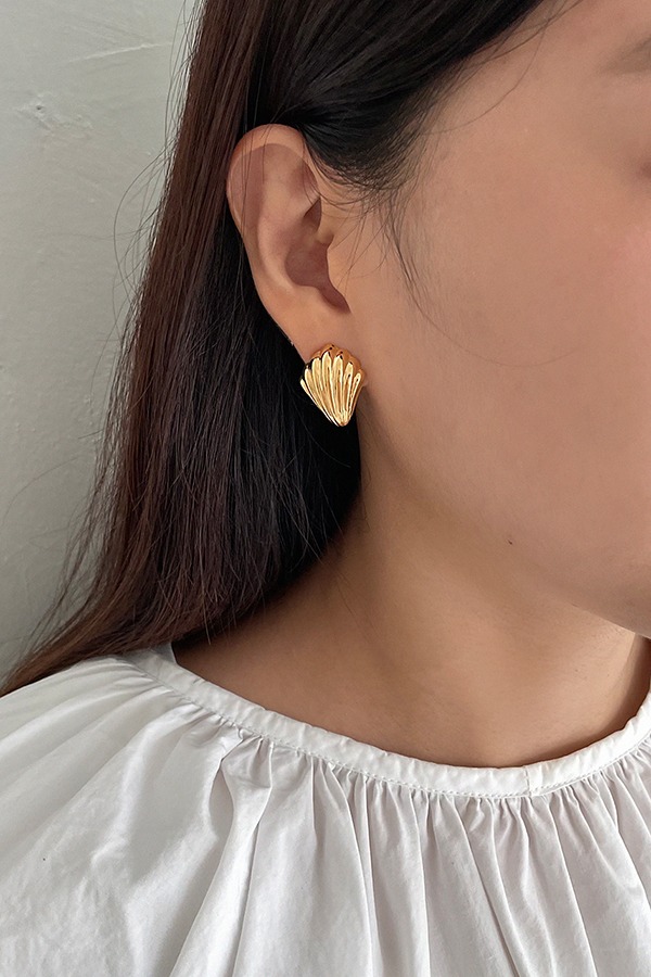[silver925] clam ear clip - gold