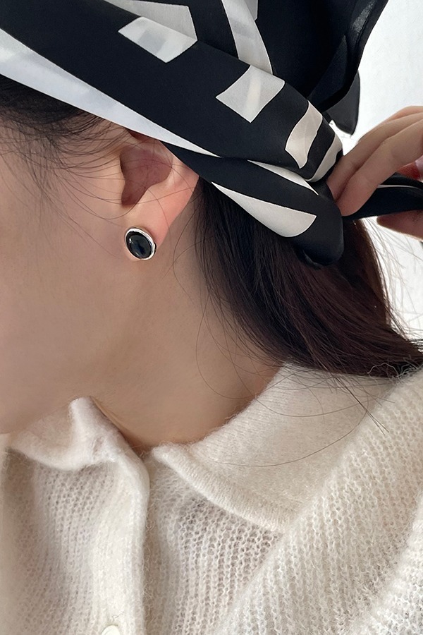 [silver925] onyx earring (silver)